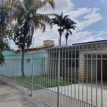 Hostel Umuarama Uberlândia Eksteriør bilde